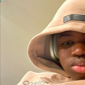 Meet your Posher, Serigne